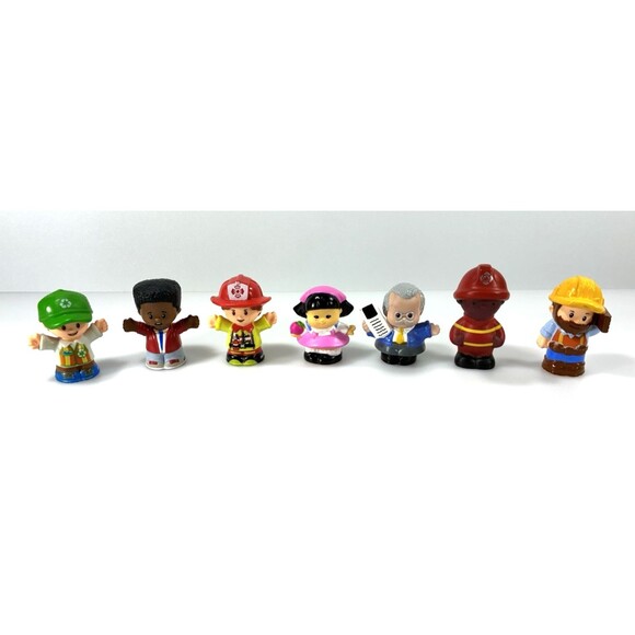 Fisher Price Little People Mixed Lot of 7 Mini Figures Collectible Toys - Picture 1 of 12